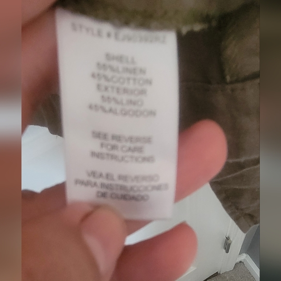 Linen vest - Picture 3 of 4